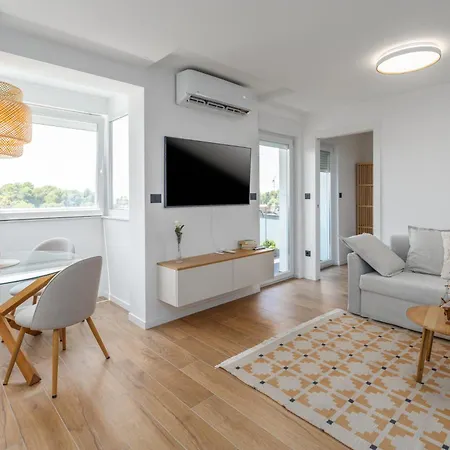 Aprtment Sofia Apartament *